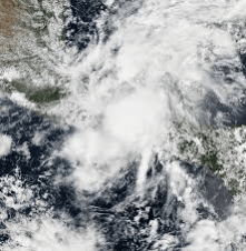 Schools shut, fishers told to avoid sea as Cyclone Fengal set to make landfall near Chennai Schools shut, fishers told to avoid sea as Cyclone Fengal set to make landfall near Chennai