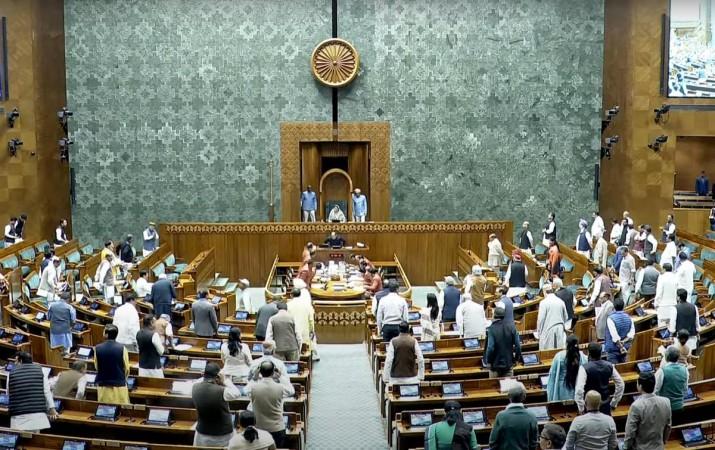 Bengal-Jharkhand potato dispute echoes in Parl; BJP MP for central intervention Bengal-Jharkhand potato dispute echoes in Parl; BJP MP for central intervention