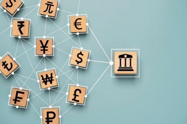 RBI hikes interest rates on NRI foreign currency deposits RBI hikes interest rates on NRI foreign currency deposits
