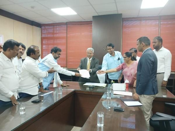 Maternal deaths: K'taka BJP lodges complaint with Lokayukta, seeks judicial probe