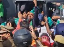 Police arrest protesting farmers in Greater Noida, take them to police line