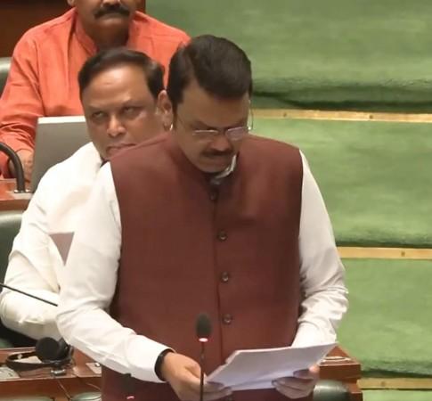 Fadnavis govt sails through confidence motion as house passes resolution by voice vote Fadnavis govt sails through confidence motion as house passes resolution by voice vote