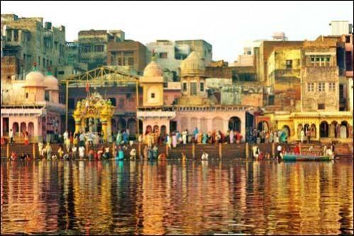 SC frowns upon 'glaring state of affairs' in Mathura's temple