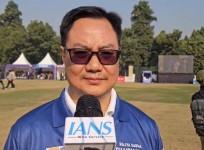 Kiren Rijiju slams Priyanka Gandhi for calling PM Modi speech 'boring'