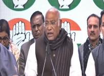 Apologise by midnight or resign from cabinet: Kharge to Amit Shah on Ambedkar row