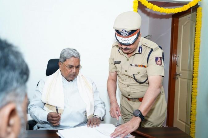 Create fear among criminals, fear-free atmosphere for common man: K'taka CM tells police