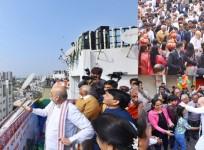 Amit Shah celebrates Makar Sankranti in Gujarat, flies kite