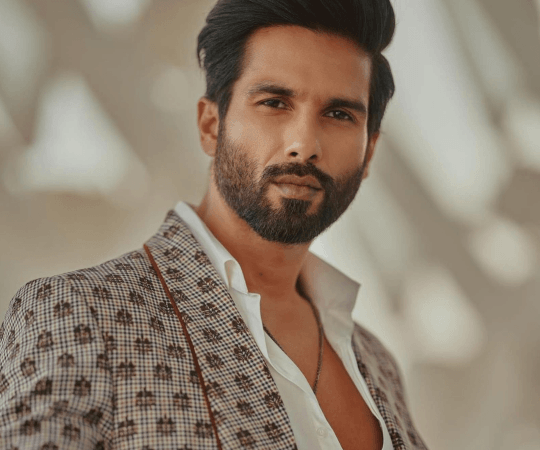 Shahid Kapoor revealed about this actor on his Instagram live. shahid kapoor