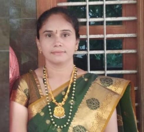 Tortured by microfinance staff, Karnataka teacher jumps into river