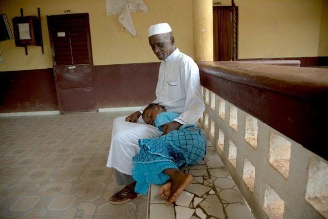 WHO congratulates Guinea on eliminating human sleeping sickness