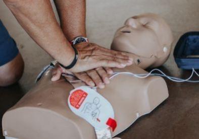 CPR restores the supply of blood and oxygen to the body that has stopped due to cardiac arrest CPR restores the supply of blood and oxygen to the body that has stopped due to cardiac arrest