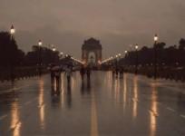 Light rainfall graces Delhi-NCR, AQI improves slightly