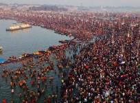 Saints, Kalpvasis and devotees take holy dip on Magh Purnima, hail Maha Kumbh arrangements