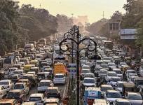 Massive crowd at Aero India 2025 cause 2-km traffic congestion in Bengaluru