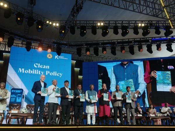 Karnataka unveils its Clean Mobility Policy 2025-2030 Karnataka unveils its Clean Mobility Policy 2025-2030