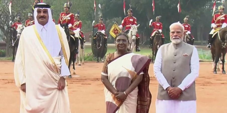 Qatar's Emir receives ceremonial welcome at Rashtrapati Bhavan Qatar's Emir receives ceremonial welcome at Rashtrapati Bhavan