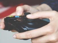 Over 3 hours of sedentary behaviour may up mental health risks in teenagers: Study
