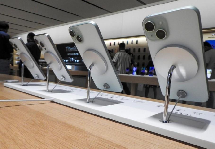 India’s smartphone exports to US jump over 300 pc in October