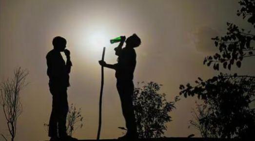 PIB rejects claims of temperature soaring to 55 degrees Celsius between May 29-June 2 IMD issues yellow alert for heatwave in Mumbai, suburbs