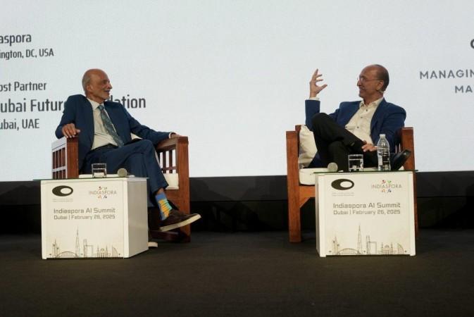 Indiaspora Founder M.R. Rangaswami (left) moderates a fireside chat with Navin Chaddha, Managing Partner of Mayfield Fund, at the Indiaspora AI Summit in Dubai on February 26, 2025. American Bazaar photo by Muhammad Ayub Indiaspora 2025