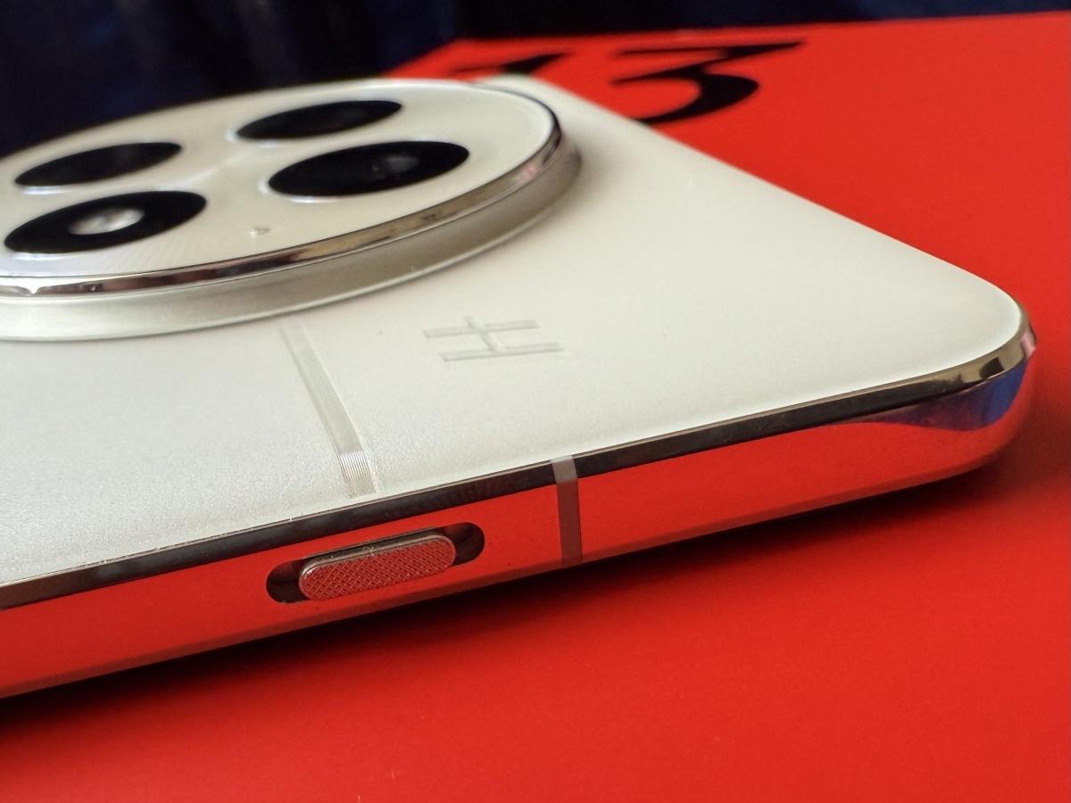 OnePlus 13 Review OnePlus 13 Review