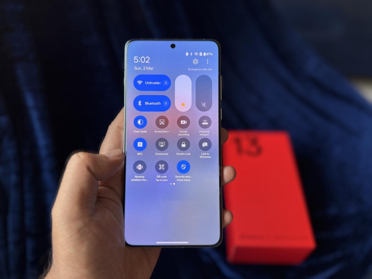 OnePlus 13 Review OnePlus 13 Review