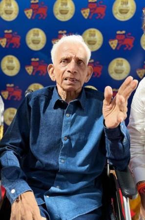 Padmakar Shivalkar passes away