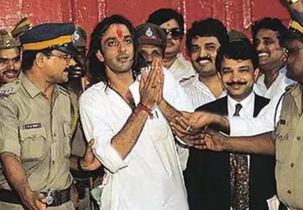 Sanjay Dutt served time in prison after the Mumbai blasts for illegal possession of arms. Sanjay Dutt