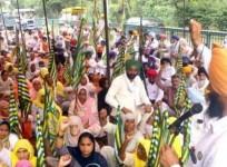 In Delhi-like protest, Punjab farmers heading to Chandigarh