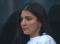 'She has gained weight': Fans notice as Anushka Sharma treats fan with vibrant photos; cheers for Virat Kohli at ICC Champions Trophy India Vs New Zealand final