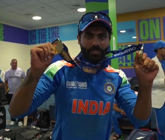 Jadeja bags best fielding medal after Champions trophy victory Jadeja bags best fielding medal after Champions trophy victory