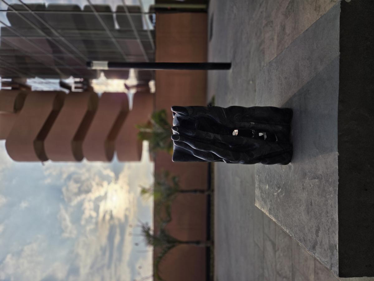 Shot on Samsung Galaxy S25 