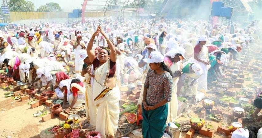 Lakhs of women participate in Thiruvananthapuram's famed Attukal Pongala festival Lakhs of women participate in Thiruvananthapuram's famed Attukal Pongala festival