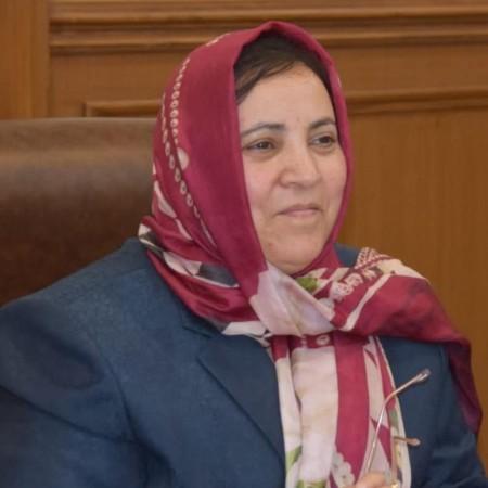 52 non-locals got domicile rights through marriage, says J&K govt 52 non-locals got domicile rights through marriage, says J&K govt