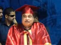 Nitin Gadkari stresses need for education in Muslim community, slams caste-based politics