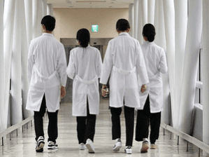 Medical school deans in S. Korea to reject additional leave amid quota hike turmoil Medical school deans in S. Korea to reject additional leave amid quota hike turmoil