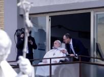 Pope Francis appears at hospital window to render blessing, discharged