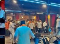 Shiv Sena workers vandalise Kunal Kamra's show venue