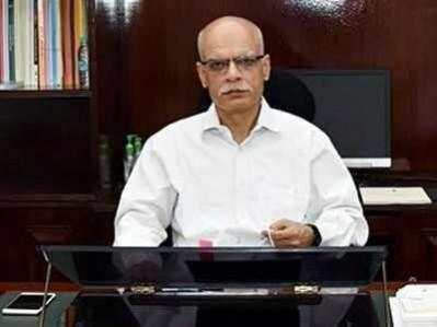 Tarun Bajaj new Revenue Secretary in major bureaucratic reshuffle Tarun Bajaj new Revenue Secretary in major bureaucratic reshuffle