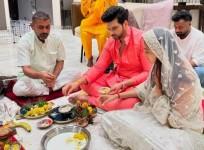 Karan Kundrra and Tejasswi Prakash's 'roka' pics