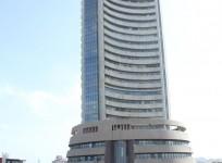 Sensex, Nifty break 7-day winning streak, end lower on profit booking