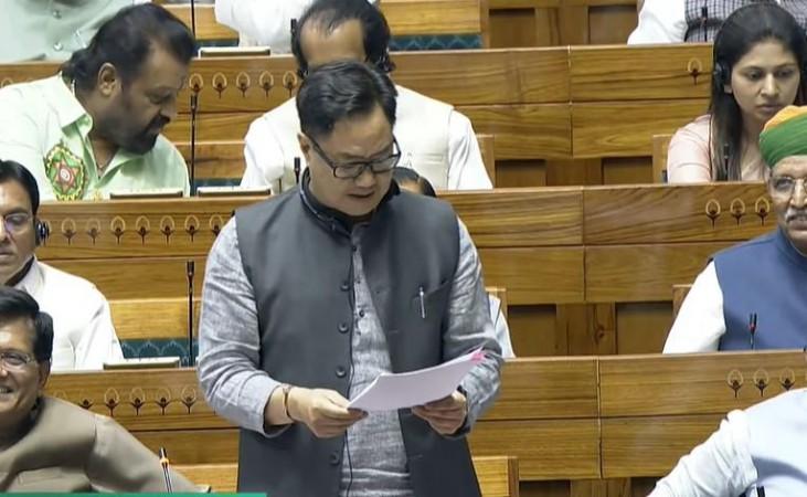 Waqf (Amendment) Bill introduced in Lok Sabha