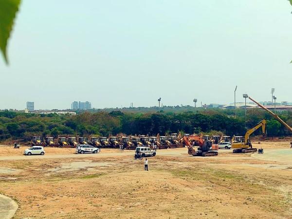 Supreme Court stays tree felling on land near Hyderabad University Supreme Court stays tree felling on land near Hyderabad University