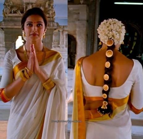 Tamannaah Bhatia seeks blessings at Babulnath Temple in Mumbai; Tamannaah Bhatia seeks blessings at Babulnath Temple in Mumbai;