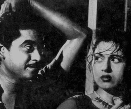 Kishore Kumar and Madhubala's romance started after the actress ended her relationship with Dilip Kumar. Kishore Kumar-Madhubala