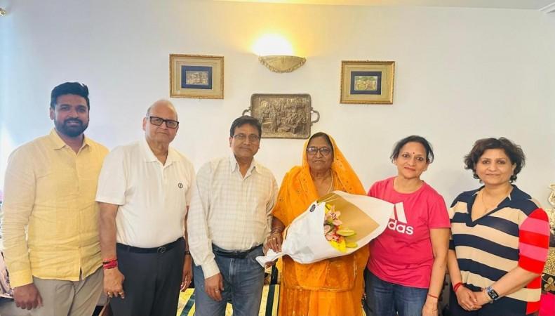 Padma Shri Begum Baitul gets royal welcome in Paris by Prem Bhandari Padma Shri Begum Baitul gets royal welcome in Paris