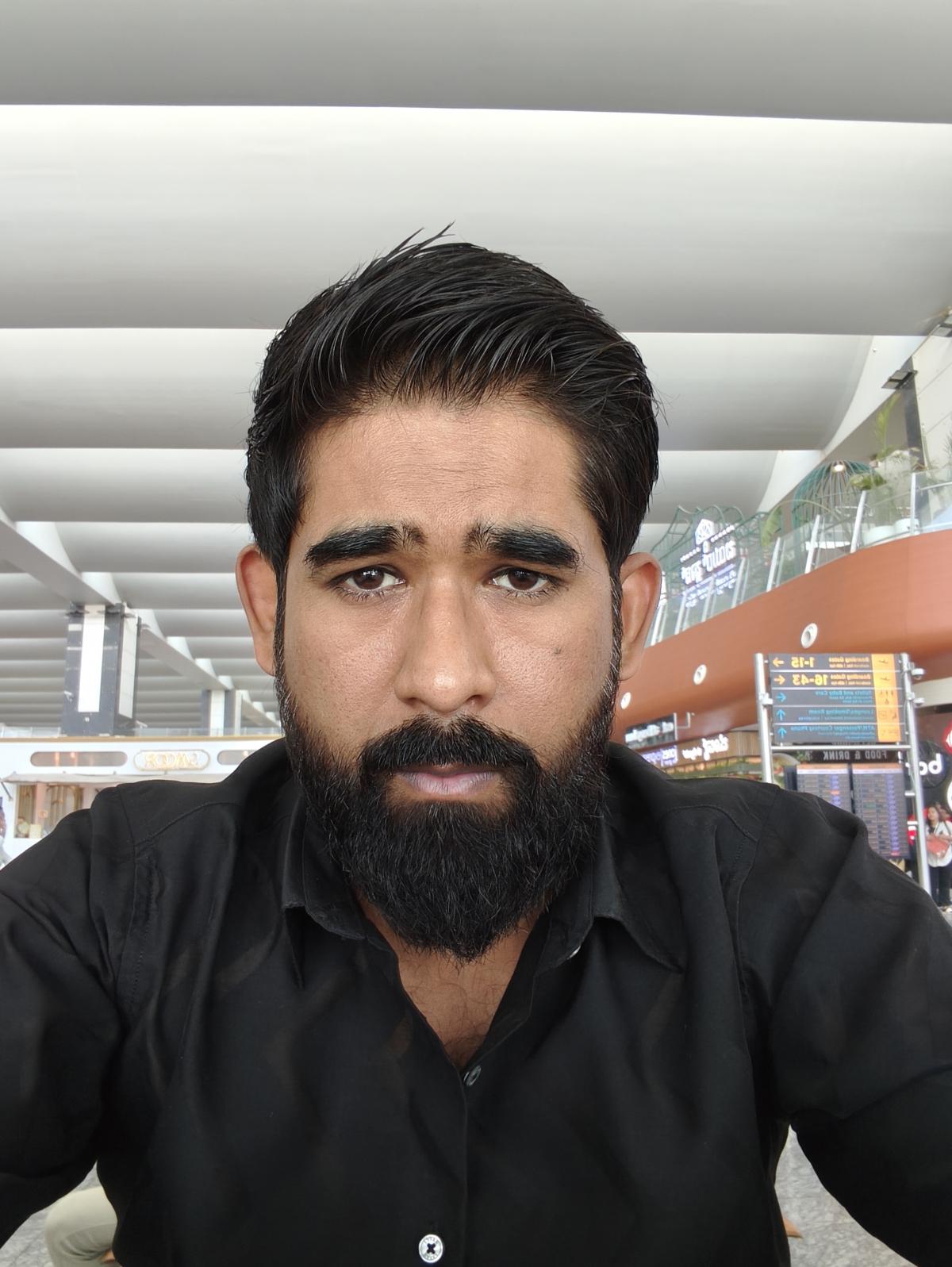 Shot on Nothing Phone (3a): Front camera Shot on Nothing Phone (3a)