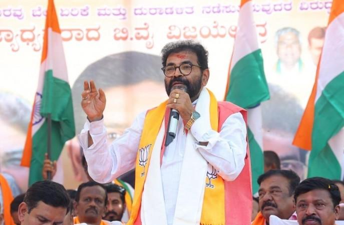 Karnataka BJP vows support for KPSC aspirants fighting 'injustice' Karnataka BJP vows support for KPSC aspirants fighting 'injustice'