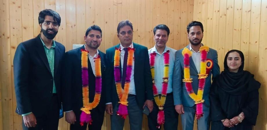 Young Legal Minds Lead the Way: Sofi Feroz Elected President of Bandipora Bar Association Young Legal Minds Lead the Way: Sofi Feroz Elected President of Bandipora Bar Association