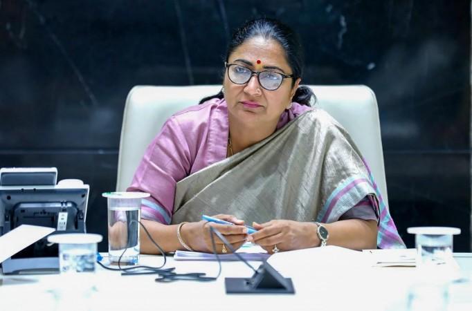 Delhi CM supports '100 per cent boycott' of Turkish apples, institutions Delhi CM supports '100 per cent boycott' of Turkish apples, institutions